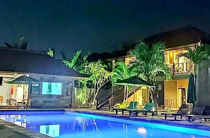 ホテル The Menjangan Boutique & Dive Center 4*